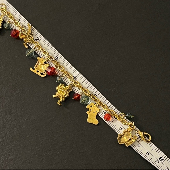 Vintage Gold Tone Christmas Beaded Charm Bracelet - Picture 13 of 16